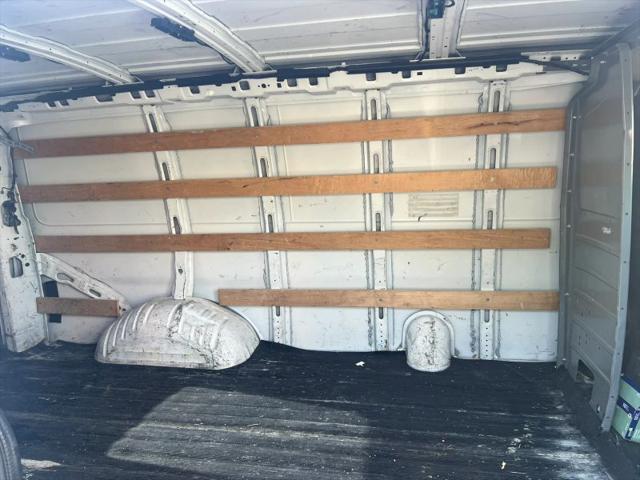 2015 GMC Savana 2500 Work Van