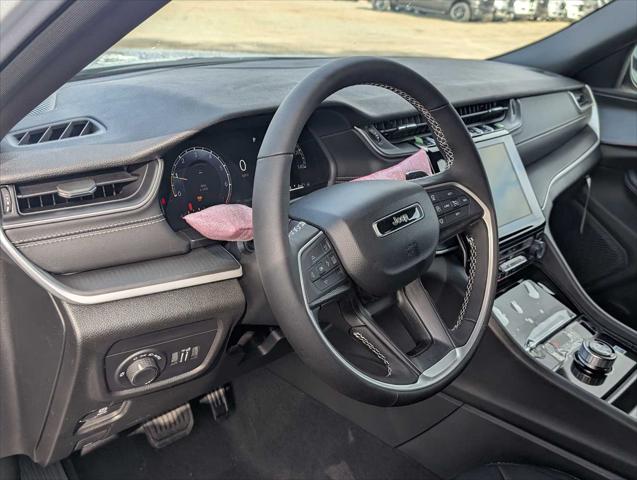 2026 Jeep Grand Cherokee L Altitude 4x4