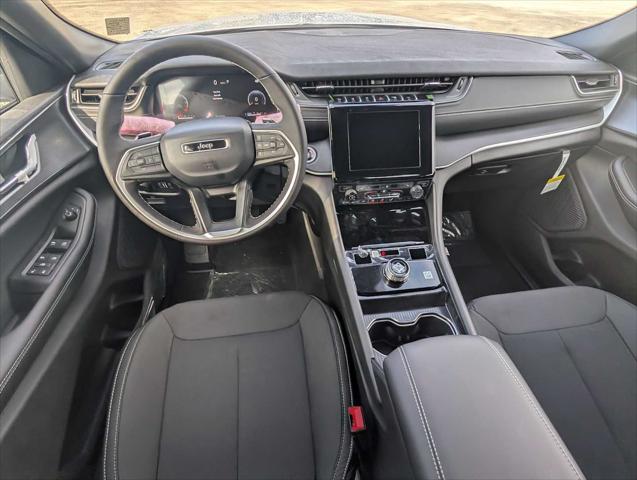 2026 Jeep Grand Cherokee L Altitude 4x4