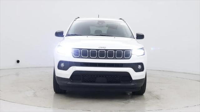 2022 Jeep Compass Latitude FWD