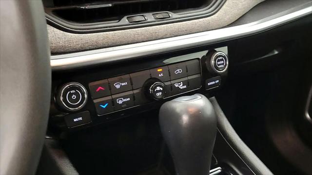 2022 Jeep Compass Latitude FWD
