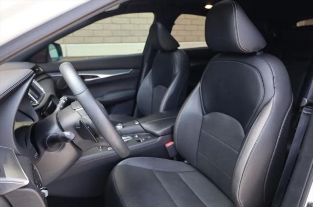 2023 INFINITI QX55 LUXE AWD