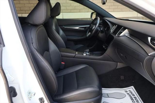 2023 INFINITI QX55 LUXE AWD