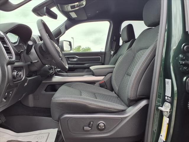 2026 Ram 1500 Big Horn Crew Cab 4x4 5'7" Box