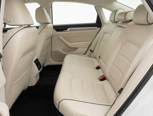 2016 Volkswagen Passat 1.8T SE