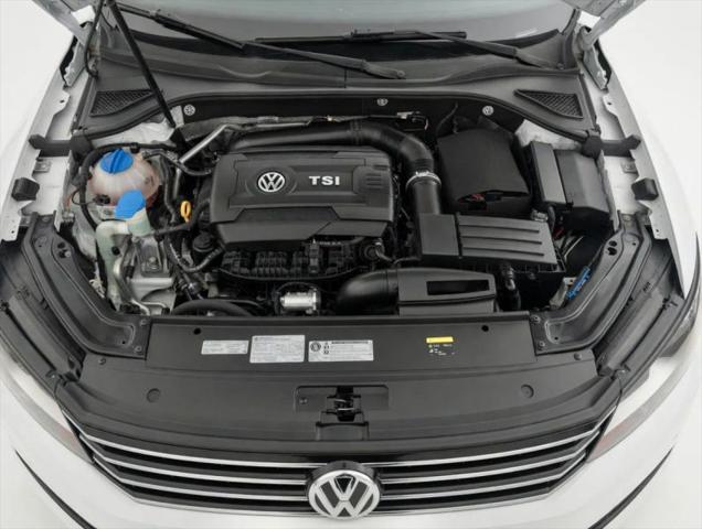 2016 Volkswagen Passat 1.8T SE