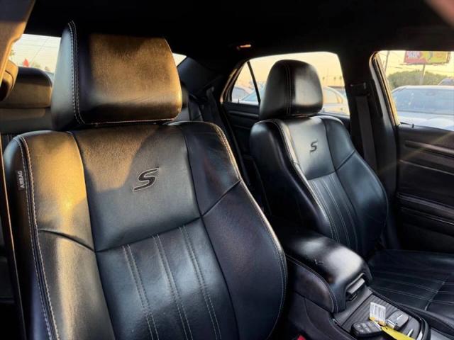 2015 Chrysler 300 300S