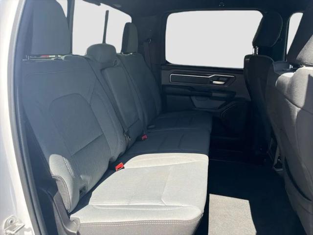 2022 Ram 1500 Big Horn Crew Cab 4x4 5'7" Box