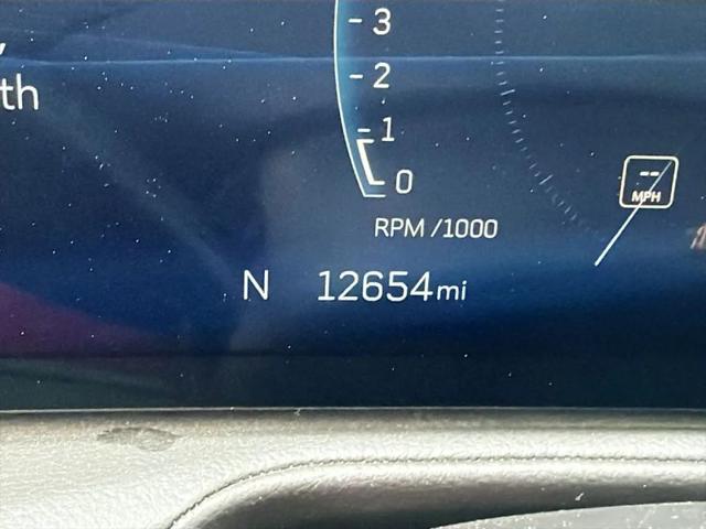 2025 Cadillac XT4 FWD Premium Luxury