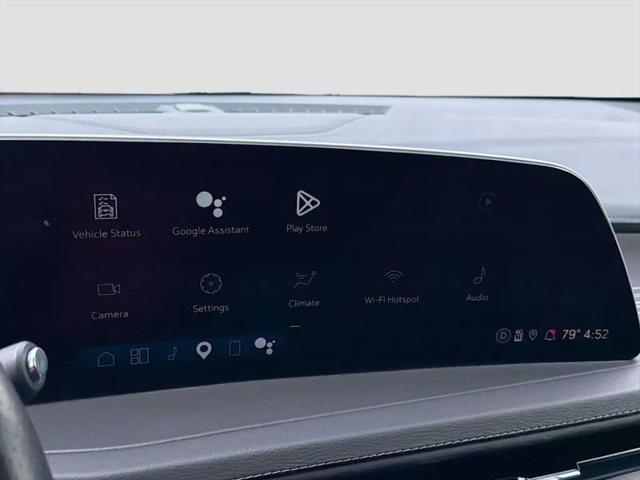 2025 Cadillac XT4 FWD Premium Luxury