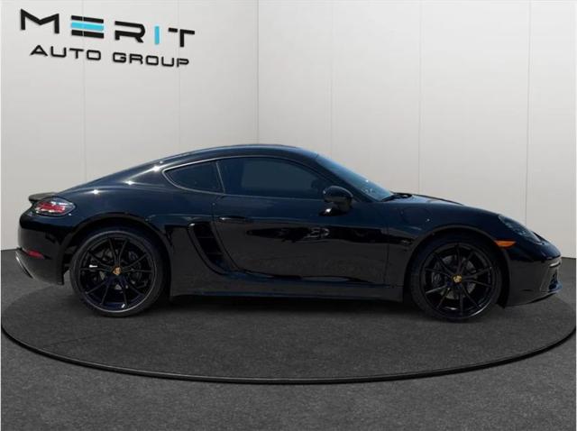 2021 Porsche 718 Cayman Base