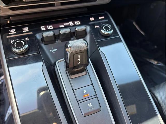 2022 Porsche 911 Carrera 4S Cabriolet