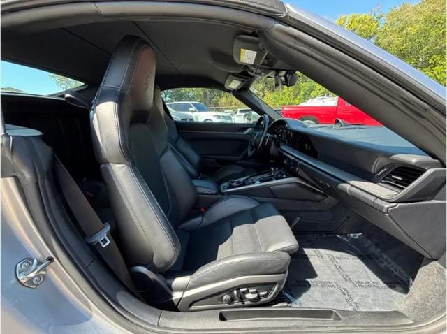 2022 Porsche 911 Carrera 4S Cabriolet