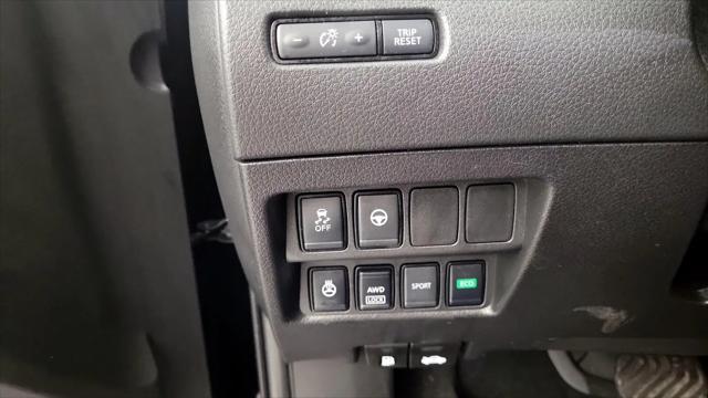 2022 Nissan Rogue Sport SL AWD Xtronic CVT