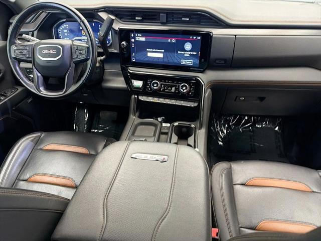 2024 GMC Sierra 2500HD 4WD Crew Cab Standard Bed AT4