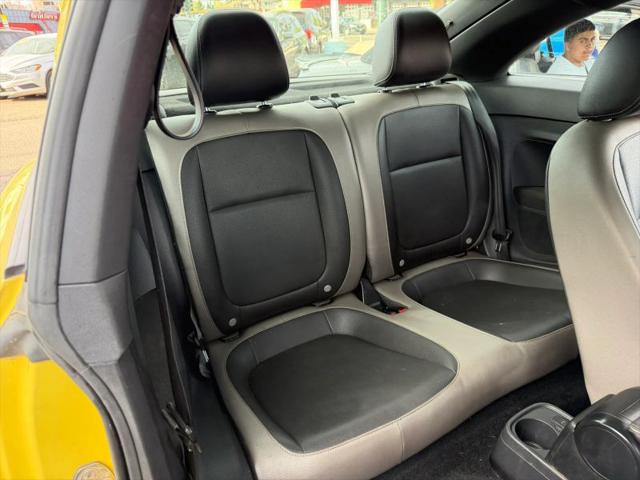 2015 Volkswagen Beetle 1.8T Fleet Edition