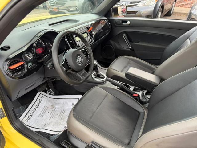 2015 Volkswagen Beetle 1.8T Fleet Edition