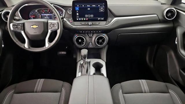2023 Chevrolet Blazer AWD 2LT