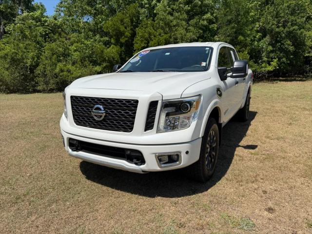 2017 Nissan Titan PRO-4X