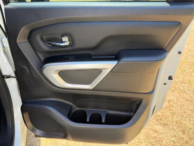 2017 Nissan Titan PRO-4X