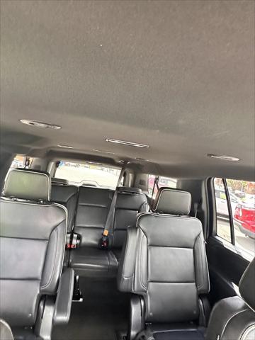 2023 Chevrolet Suburban 4WD Premier