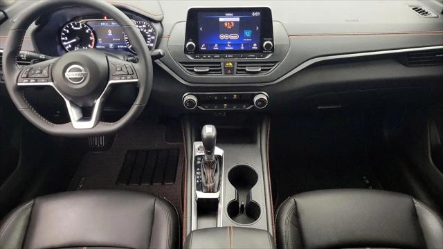 2022 Nissan Altima SR FWD