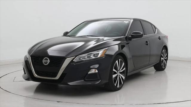 2022 Nissan Altima SR FWD