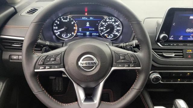2022 Nissan Altima SR FWD