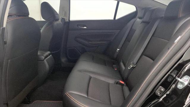 2022 Nissan Altima SR FWD