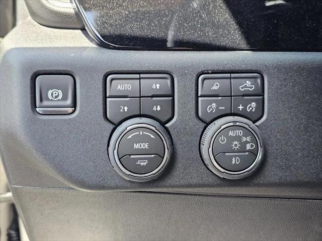2026 Chevrolet Silverado 1500 4WD Crew Cab Short Bed RST