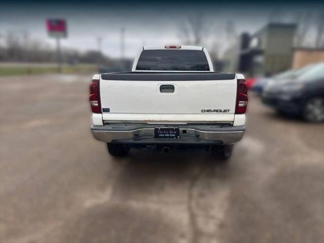 2003 Chevrolet Silverado 2500HD LS