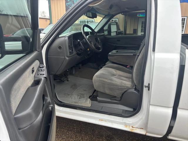 2003 Chevrolet Silverado 2500HD LS