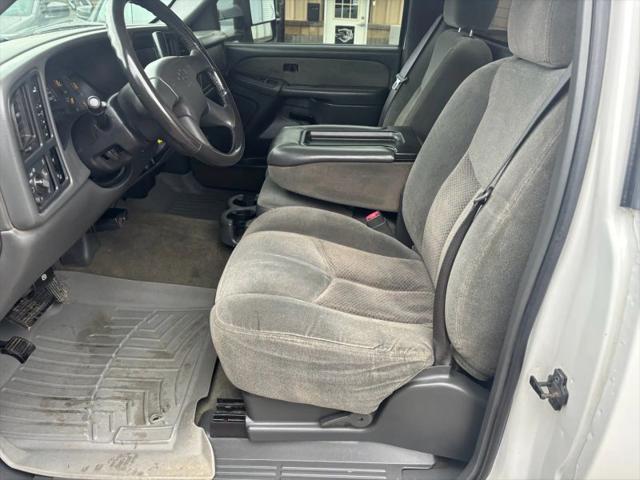 2003 Chevrolet Silverado 2500HD LS