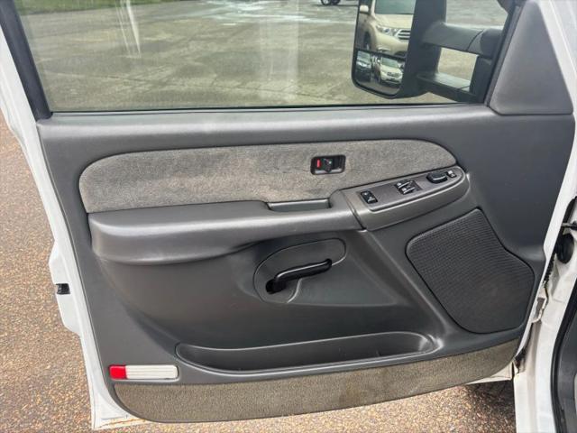 2003 Chevrolet Silverado 2500HD LS