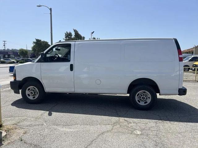 2023 GMC Savana Cargo RWD 2500 Regular Wheelbase Work Van