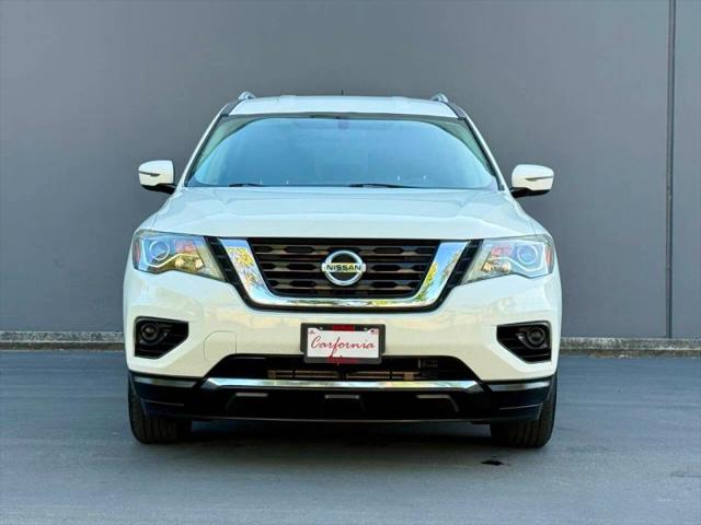 2018 Nissan Pathfinder S