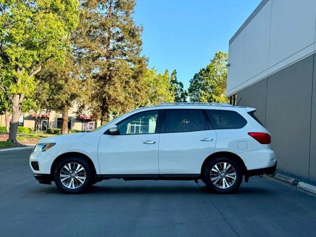 2018 Nissan Pathfinder S
