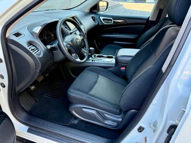2018 Nissan Pathfinder S