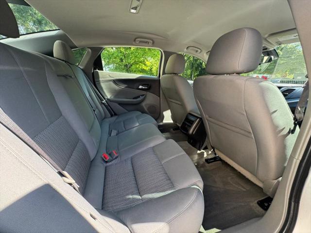 2017 Chevrolet Impala 1FL
