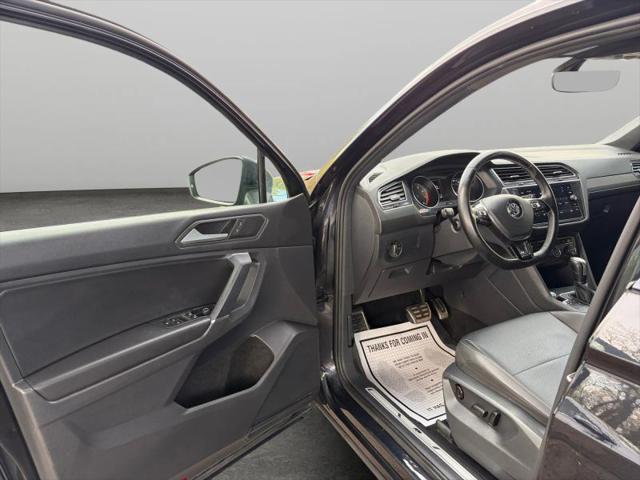 2020 Volkswagen Tiguan 2.0T SE R-Line Black