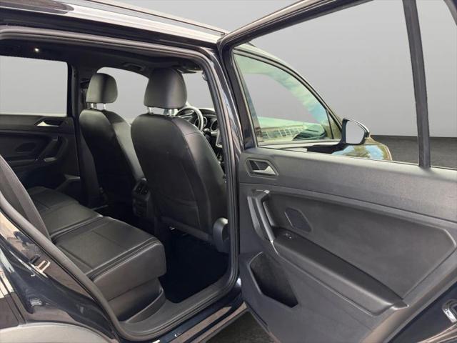 2020 Volkswagen Tiguan 2.0T SE R-Line Black