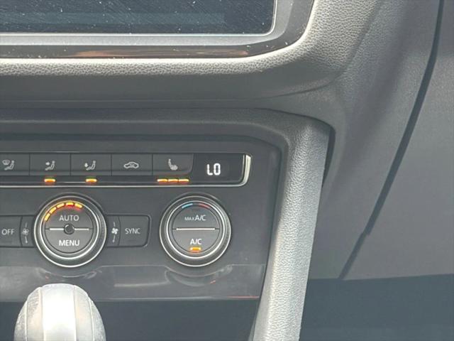 2020 Volkswagen Tiguan 2.0T SE R-Line Black