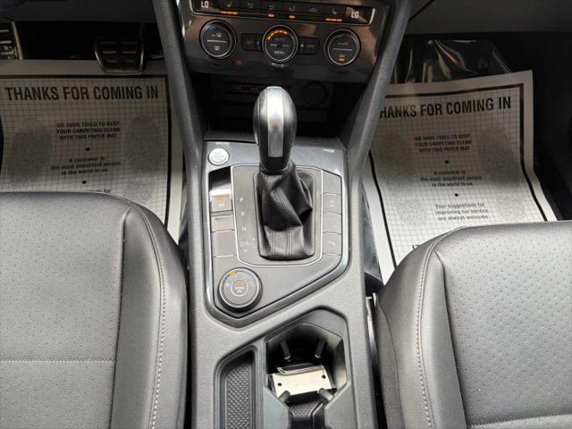 2020 Volkswagen Tiguan 2.0T SE R-Line Black