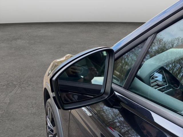 2020 Volkswagen Tiguan 2.0T SE R-Line Black