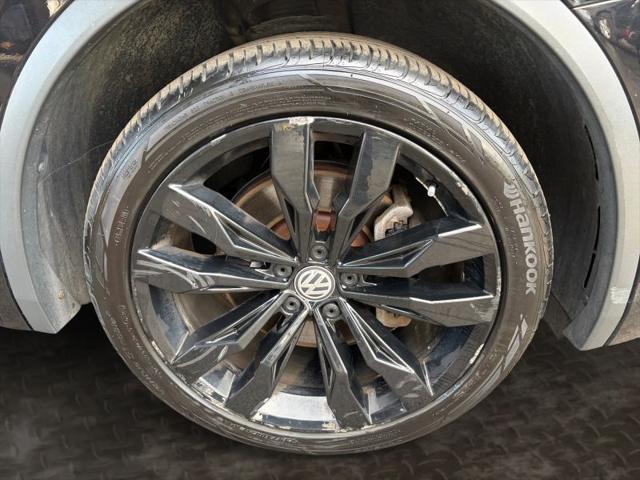2020 Volkswagen Tiguan 2.0T SE R-Line Black