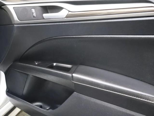 2020 Ford Fusion SEL