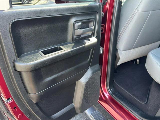 2018 Ram 1500 Express Quad Cab 4x4 6'4" Box