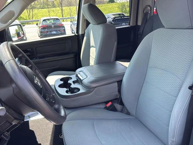 2018 Ram 1500 Express Quad Cab 4x4 6'4" Box