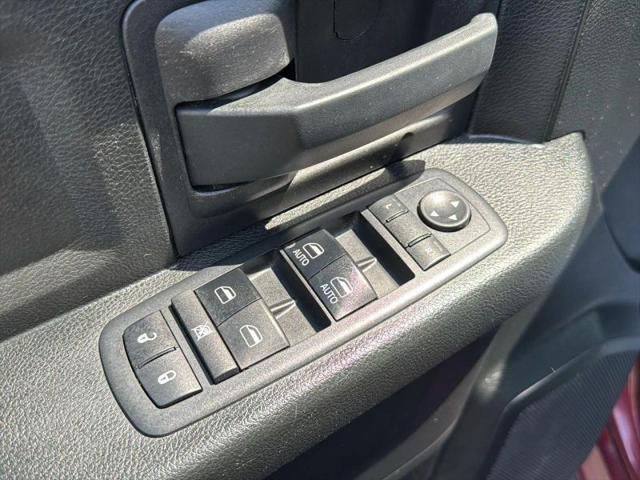 2018 Ram 1500 Express Quad Cab 4x4 6'4" Box