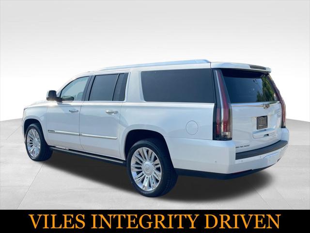 2019 Cadillac Escalade ESV Platinum